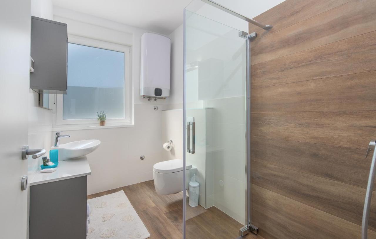 Vila Paliska Pula Ngoại thất bức ảnh